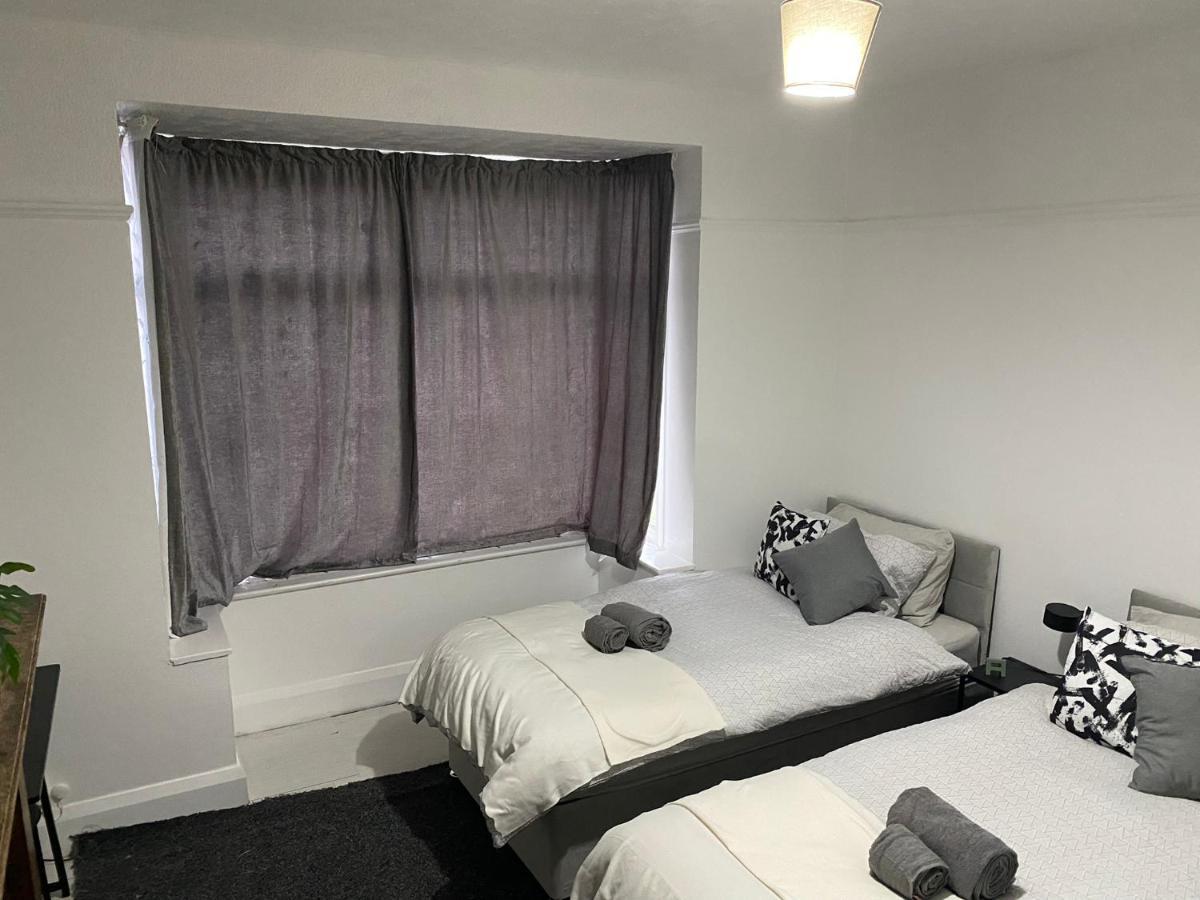 Room 2 Peaceful Stay Near Derby City Centre Eksteriør billede